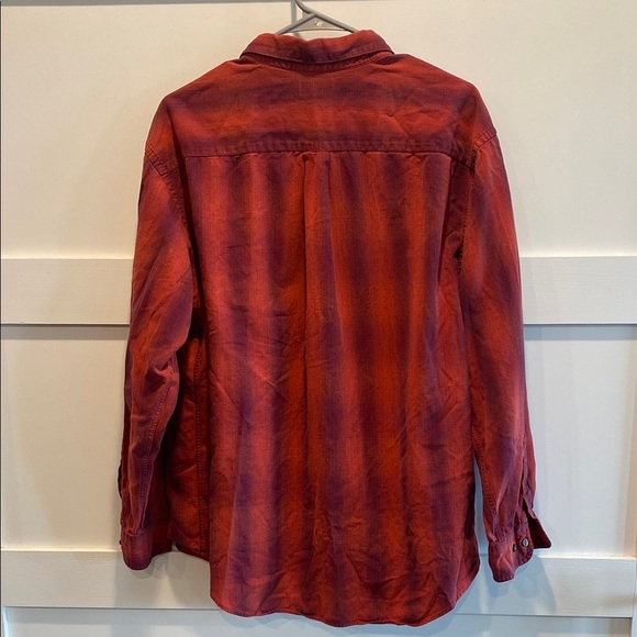 St. John’s Bay Red and Purple Button-Up Shirt Size XL - Picture 6 of 8